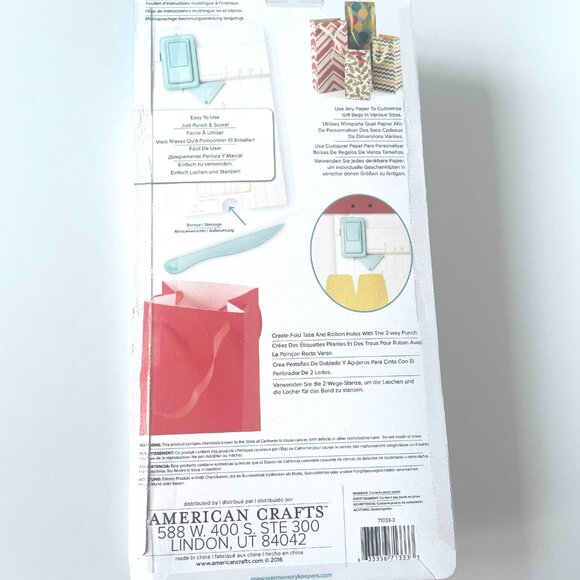 We R Memory Keepers - Gift Bag Punch Board - NEW - Picture 2 of 2